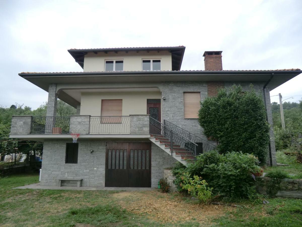 Appartement Casale Cadeloro à Nebbiuno Extérieur photo